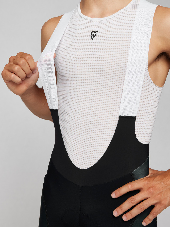 PISSEI: WINTER-SHORTS UAE TEAM EMIRATES 2023
