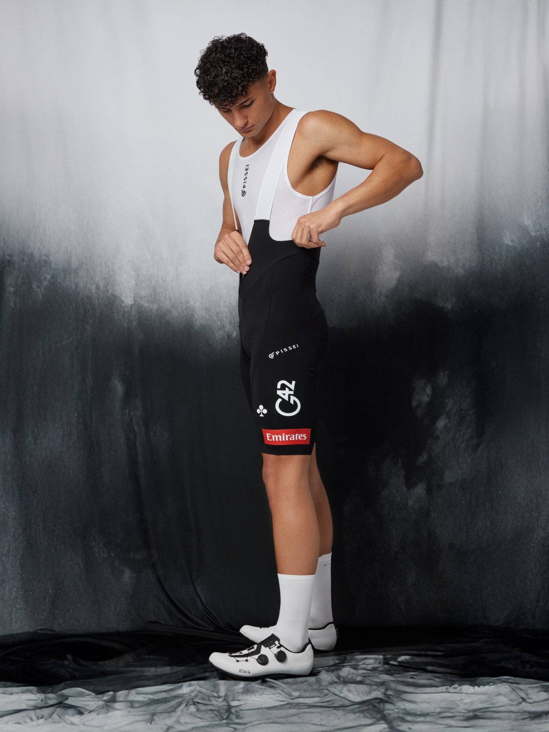 PISSEI: CUISSARD COURT MAGISTRALE OFFICIAL UAE TEAM EMIRATES - XRG 2025