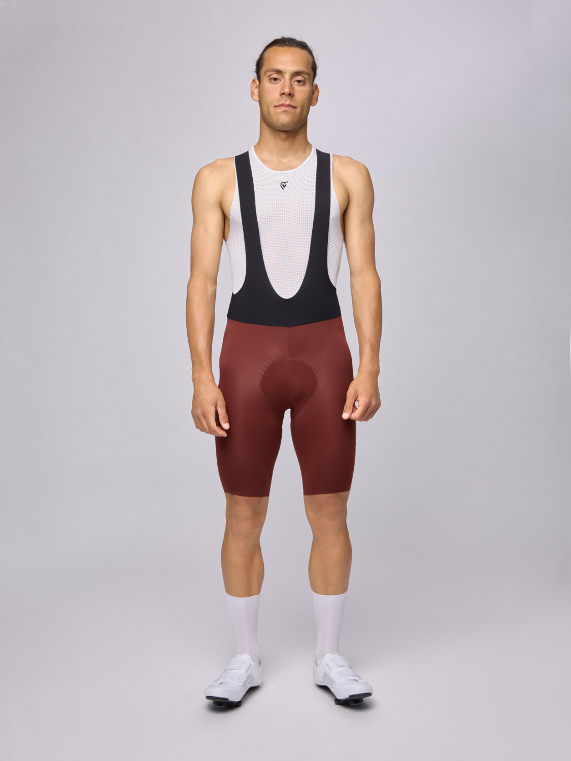 PISSEI: KURZE TRÄGERHOSE PRIMAPELLE