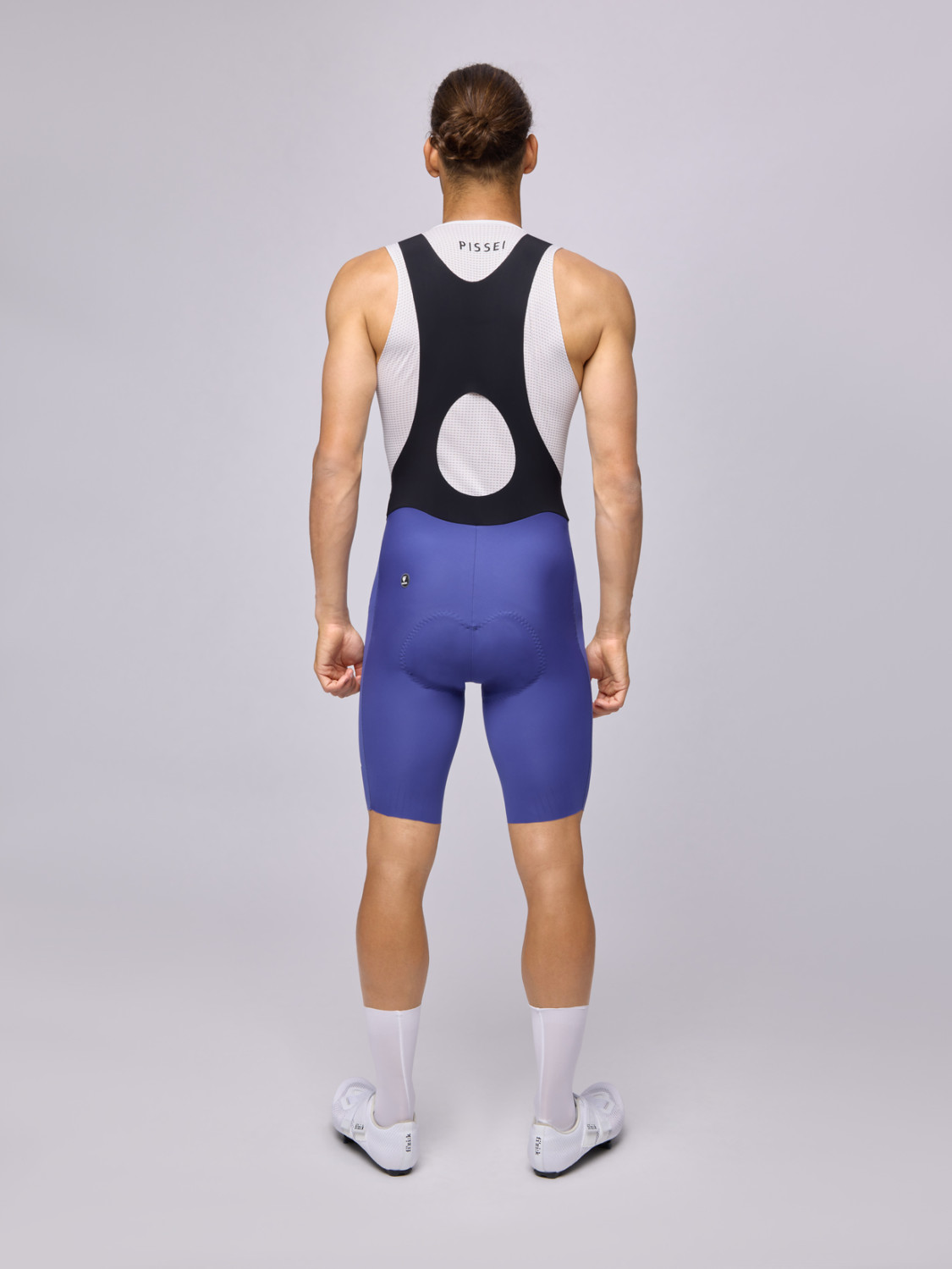 PISSEI: KURZE TRÄGERHOSE PRIMAPELLE