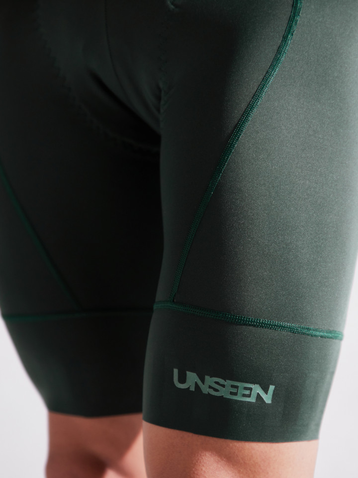 PISSEI: UNSEEN BIBSHORTS