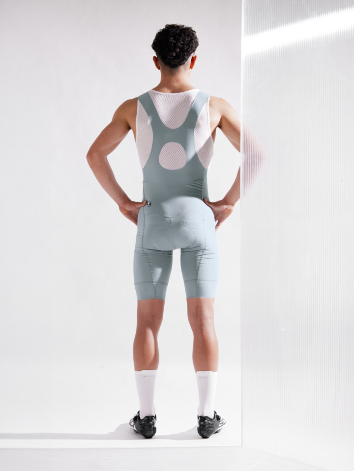 PISSEI: UNSEEN BIBSHORTS