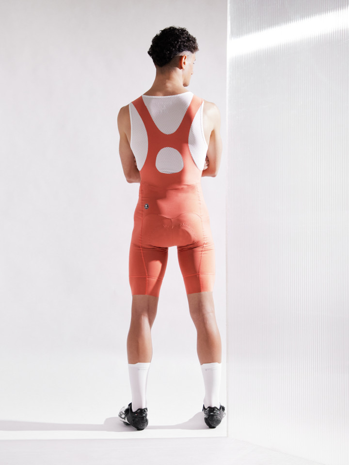 PISSEI: UNSEEN BIBSHORTS