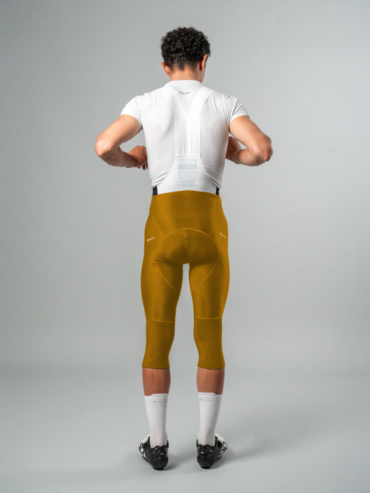 PISSEI: GAVIA PIECE-DYED BIB-KNICKERS