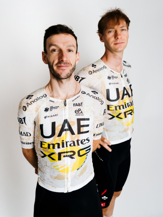[PREORDER] UAE TEAM EMIRATES XRG MAGISTRALE SUPERLIGHT JERSEY – 5TH TOUR DE FRANCE VICTORY