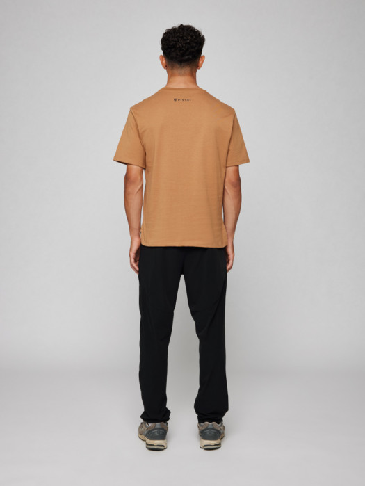 T-SHIRT AUS BAUMWOLLE