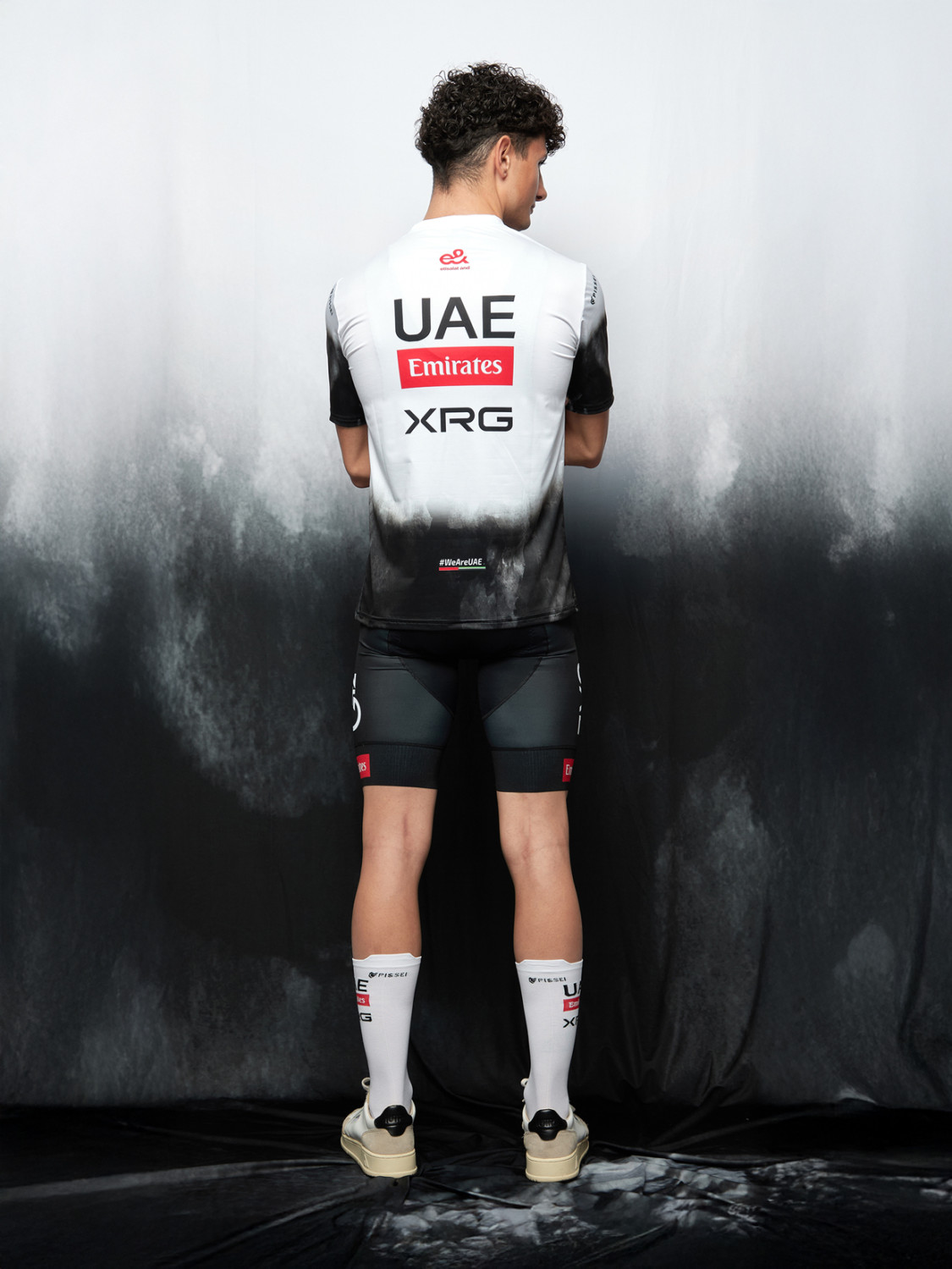 PISSEI: UAE TEAM EMIRATES T-SHIRT - XRG 2025
