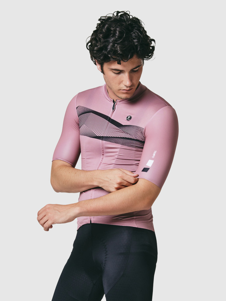 PISSEI: TEMPO SHORT SLEEVE JERSEY