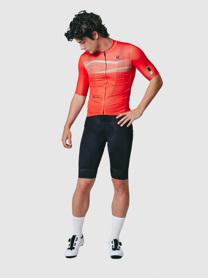 PISSEI: TEMPO SHORT SLEEVE JERSEY
