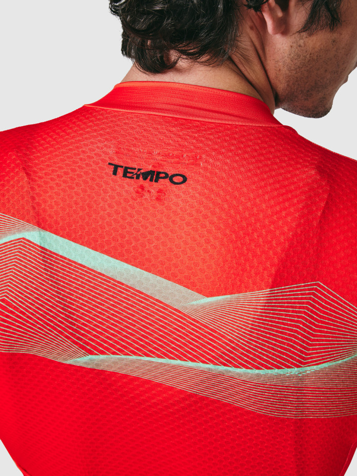 PISSEI: TEMPO SHORT SLEEVE JERSEY